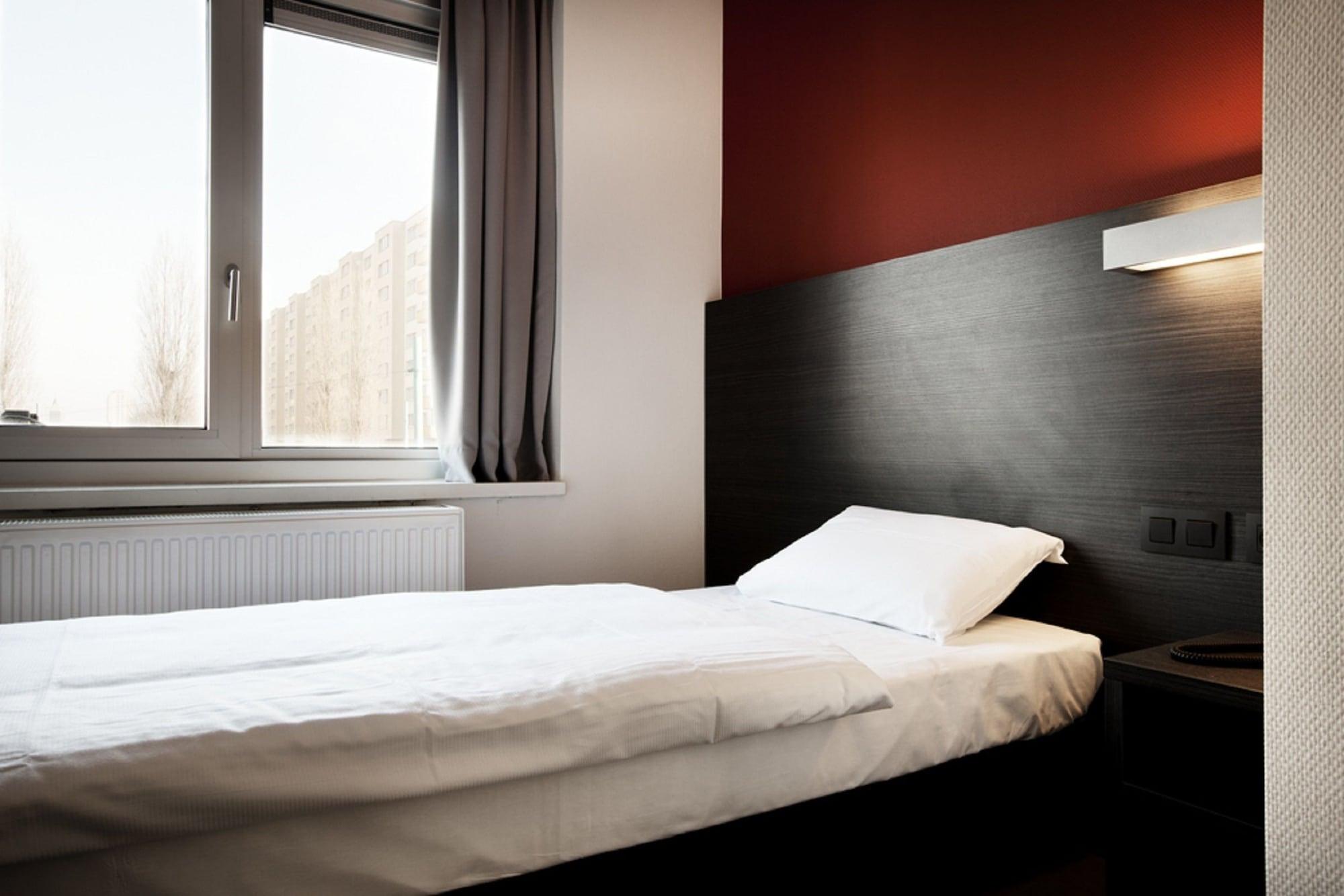 Antwerp Harbour Hotel Ngoại thất bức ảnh