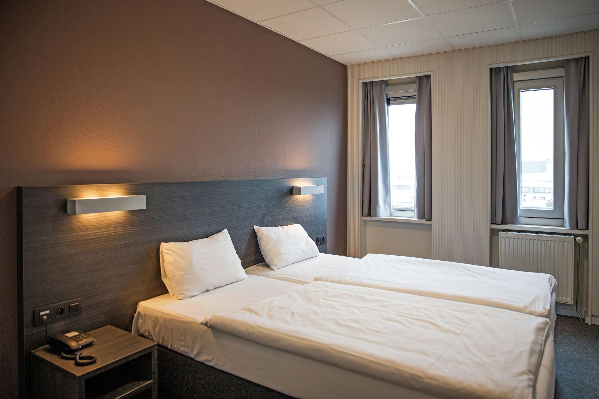 Antwerp Harbour Hotel Ngoại thất bức ảnh