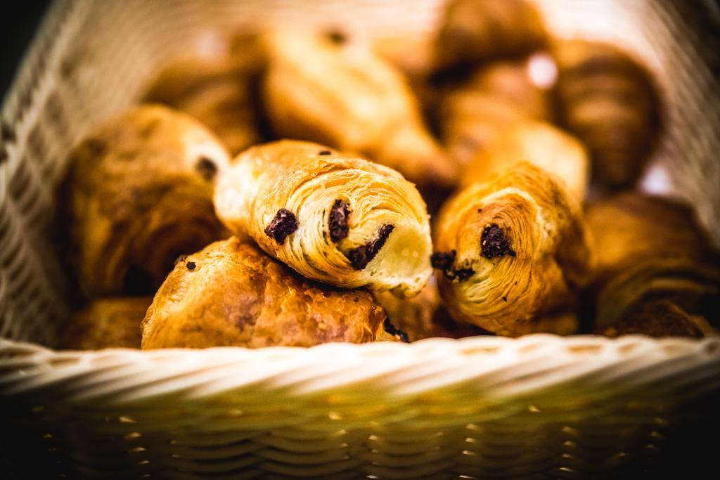Antwerp Harbour Hotel Ngoại thất bức ảnh