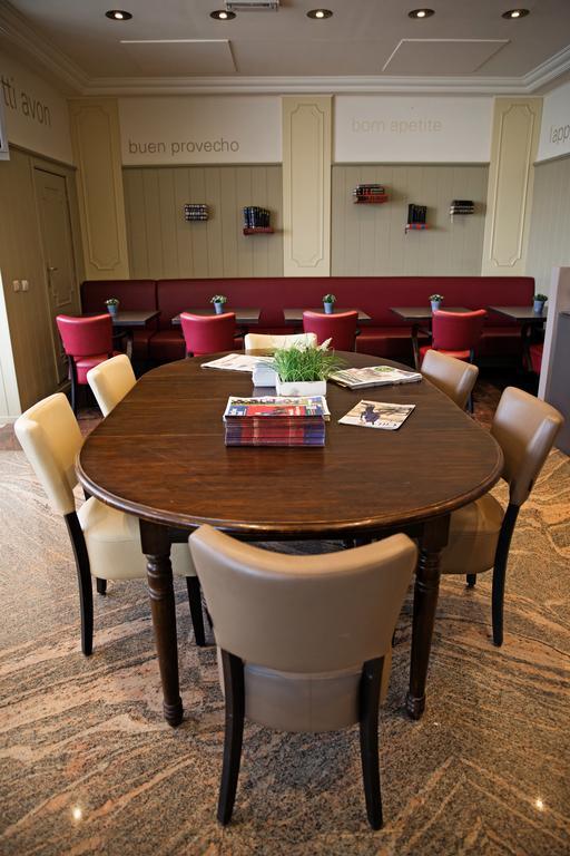 Antwerp Harbour Hotel Ngoại thất bức ảnh