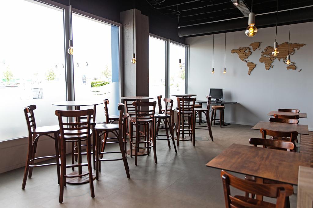 Antwerp Harbour Hotel Ngoại thất bức ảnh