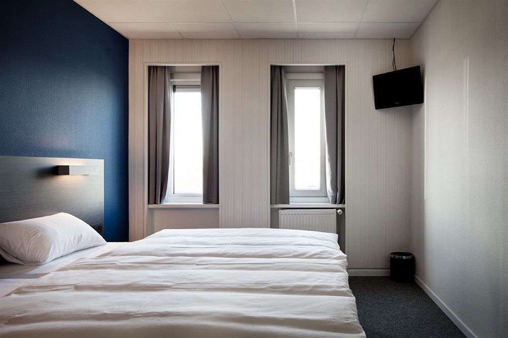 Antwerp Harbour Hotel Ngoại thất bức ảnh