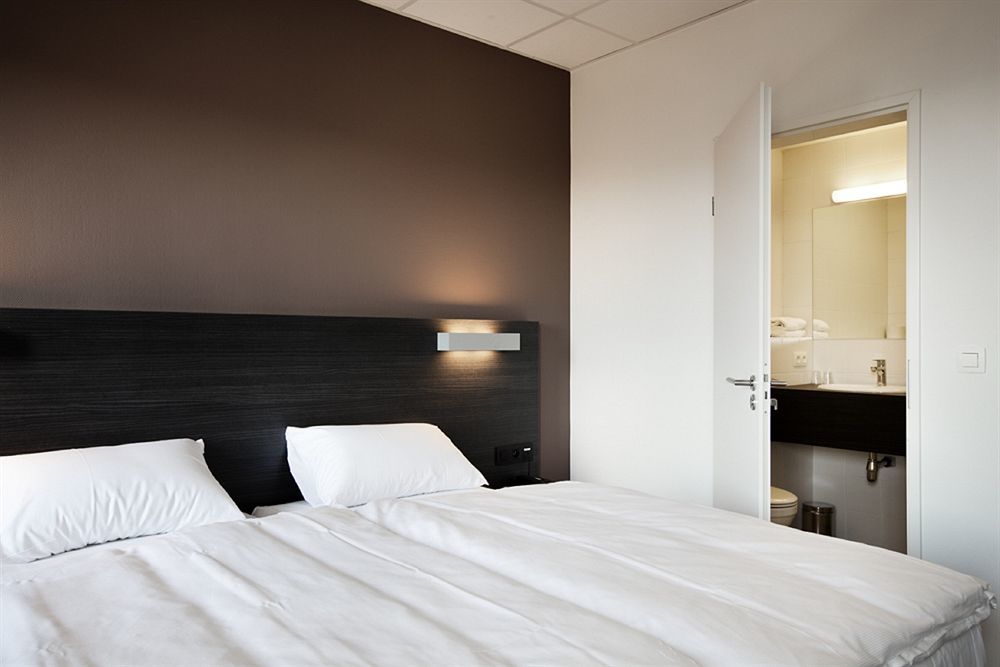 Antwerp Harbour Hotel Ngoại thất bức ảnh